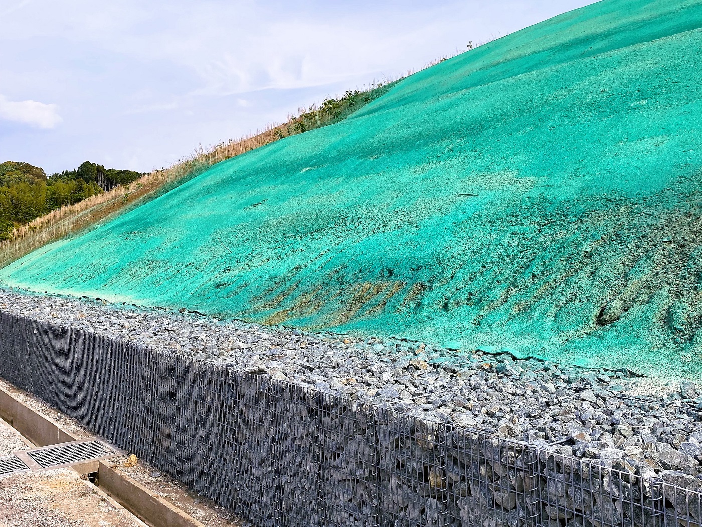 熊本県　メガソーラー法面復旧工事