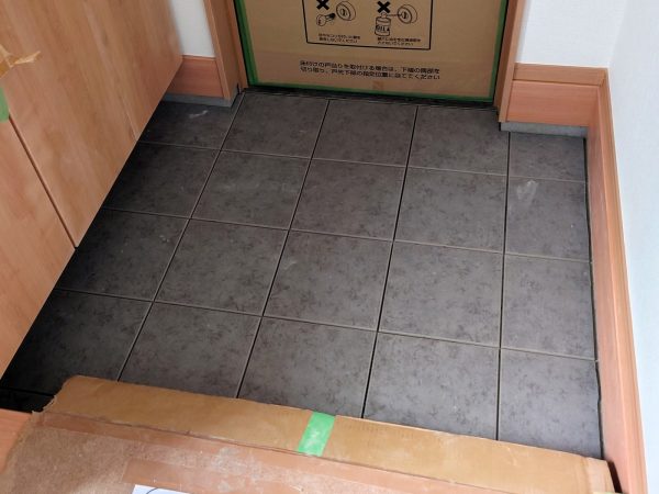 玄関タイル