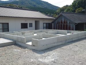 基礎脱枠